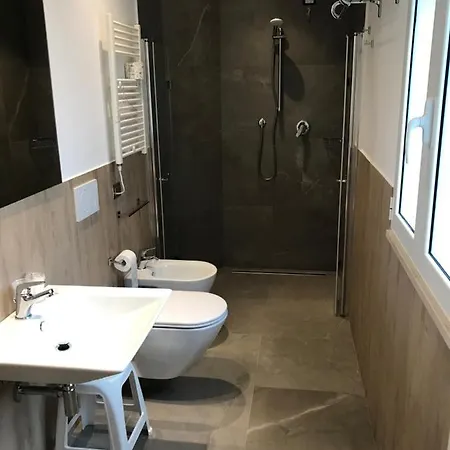 Ricchi 3 Stelle Superior Otel