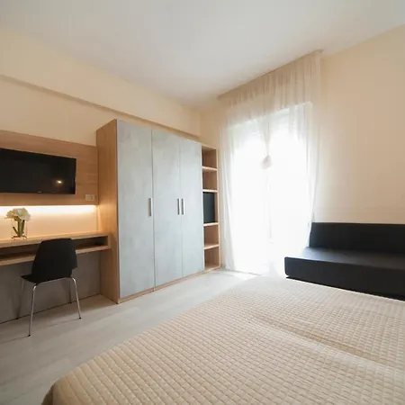 Ricchi 3 Stelle Superior Hotel