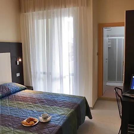 Ricchi 3 Stelle Superior Hotel