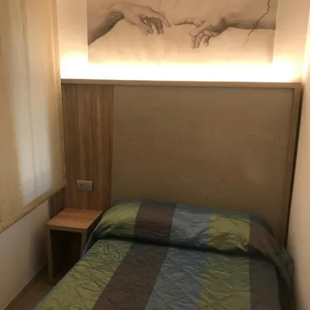 Hotel Ricchi 3 Stelle Superior