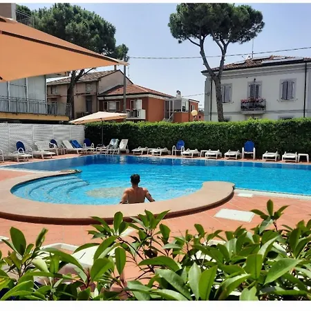 Ricchi 3 Stelle Superior Hotel