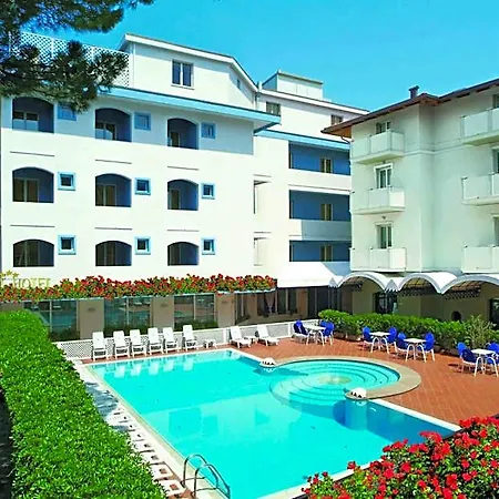 Ricchi 3 Stelle Superior Hotel
