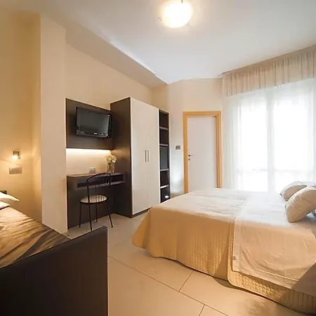 Ricchi 3 Stelle Superior Hotel 3*