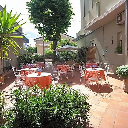 Hotel Ricchi 3 Stelle Superior