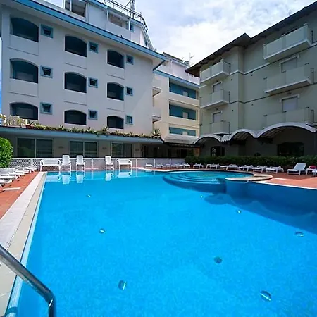 Ricchi 3 Stelle Superior 3*
