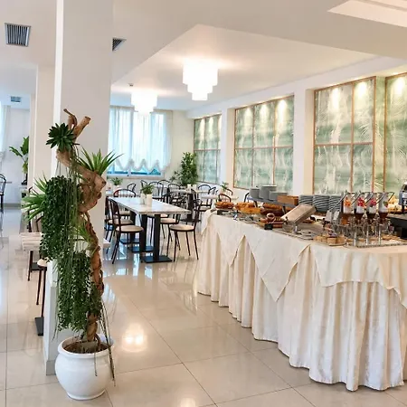 Ricchi 3 Stelle Superior Hotel