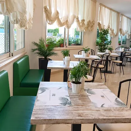 Hotel Ricchi 3 Stelle Superior