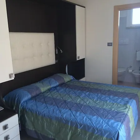 Hotel Ricchi 3 Stelle Superior 3*