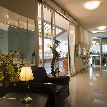 Ricchi 3 Stelle Superior Hotel 3*