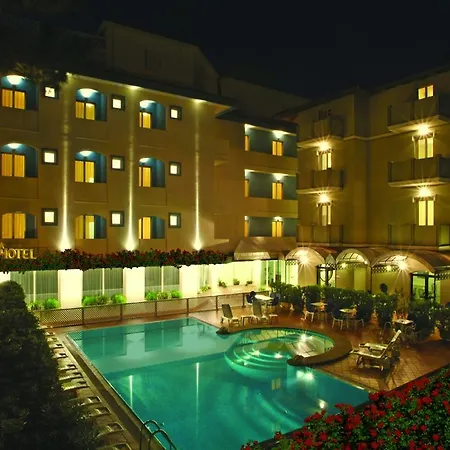 Ricchi 3 Stelle Superior Hotel