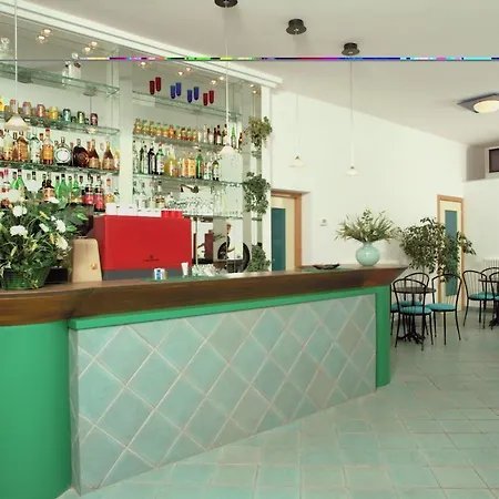 Ricchi 3 Stelle Superior Hotel 3*